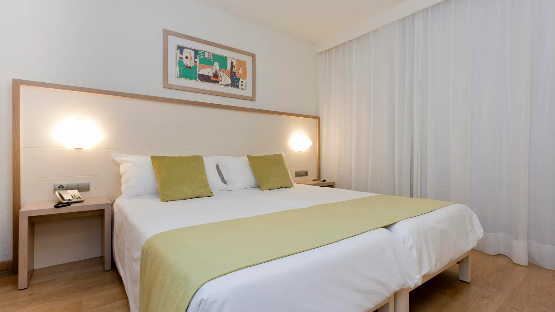 **** Hotel Insotel Cala Mandia Resort Španělsko